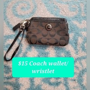 Coach wallet